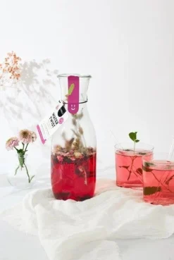 ohgreen Apéro Moment|Drank|Water twist roos bergthee karaf